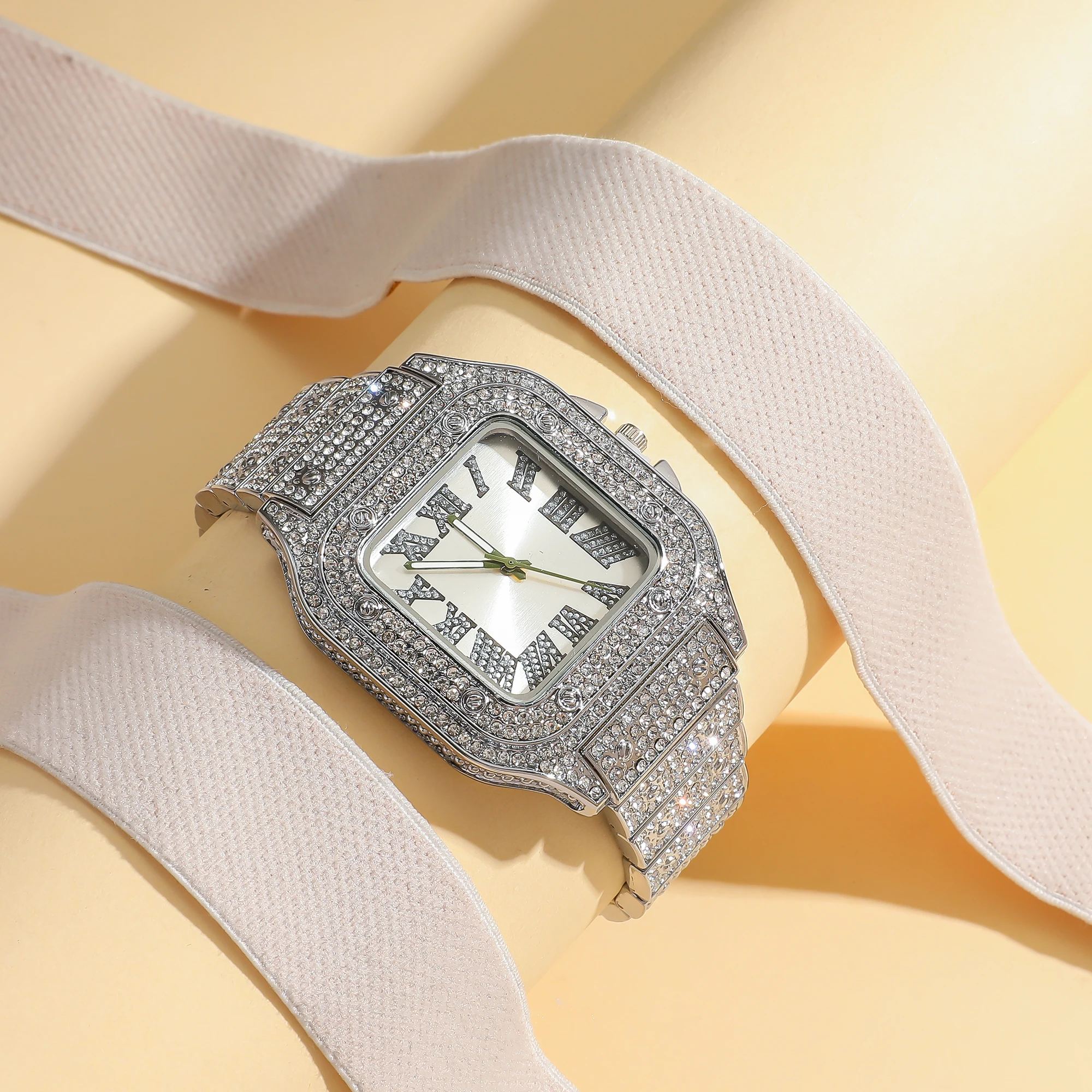 Square fashion trend Hip hop style diamond diamond steel band quartz watch for men and women