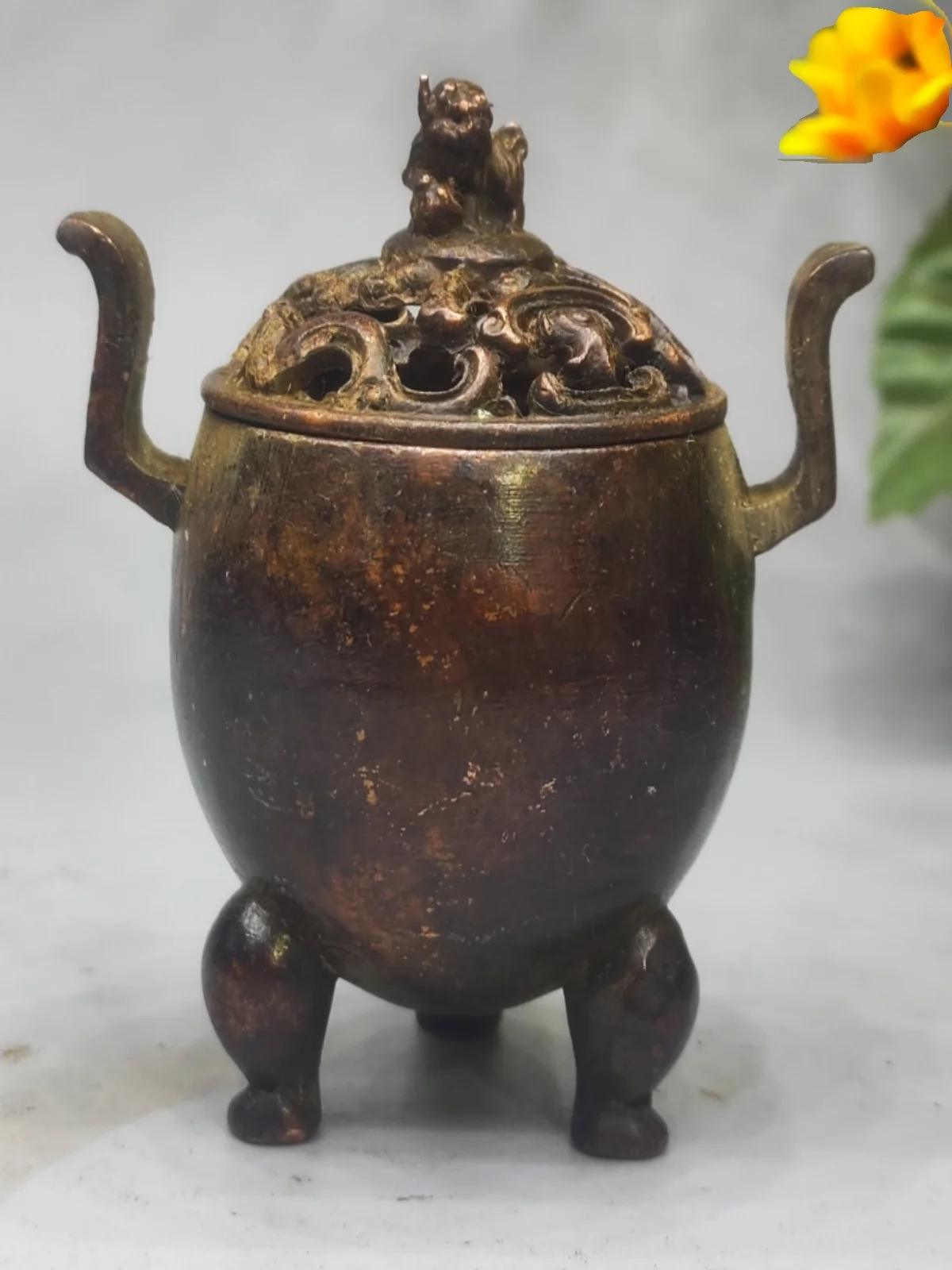 Antique three-legged amphora incense burner for household indoor desktop copper