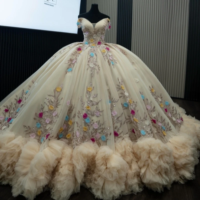

Champagne Princess Off the Shoulder Sweet 16 Dress Quinceanera Dresses Sequin Applique Flower Beading Tiered Tull Party Birthday