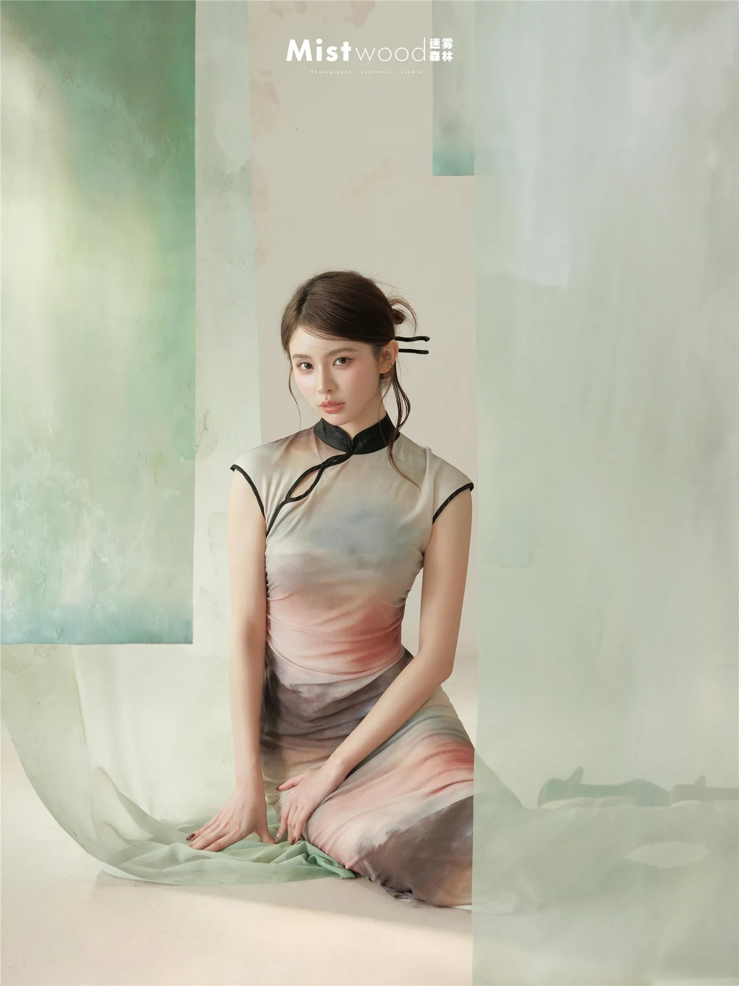 

Ele Watercolor Photoaphy Studio Simple Artistic Photoaphy Costume Chinese Traditional Ethnic Stage Costume