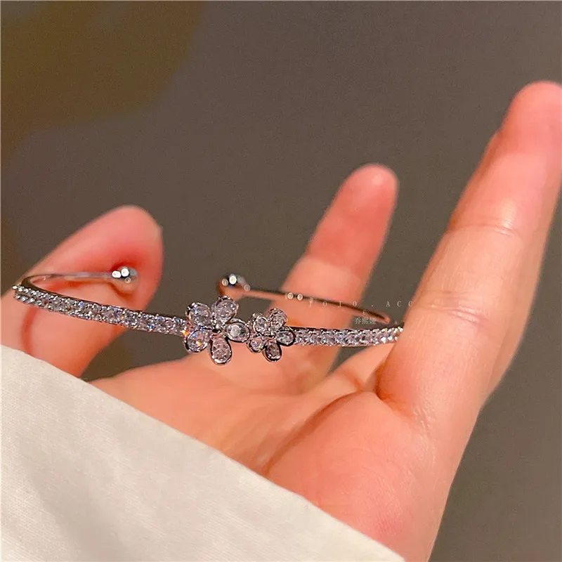 CC Open Bangle Women Accessories Small Flower Shape 14K Gold Plated Cuff Bracelets Shining Zirconia Bijoux Jewelry J280