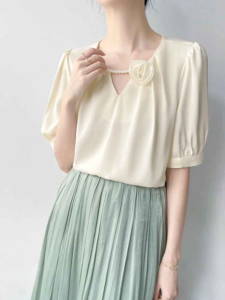 

Korean Sle Satin Bubble Sve irt Women's Commute Faion ort Sve V-Ne Top Breathable Comfortable Polyester Fiber