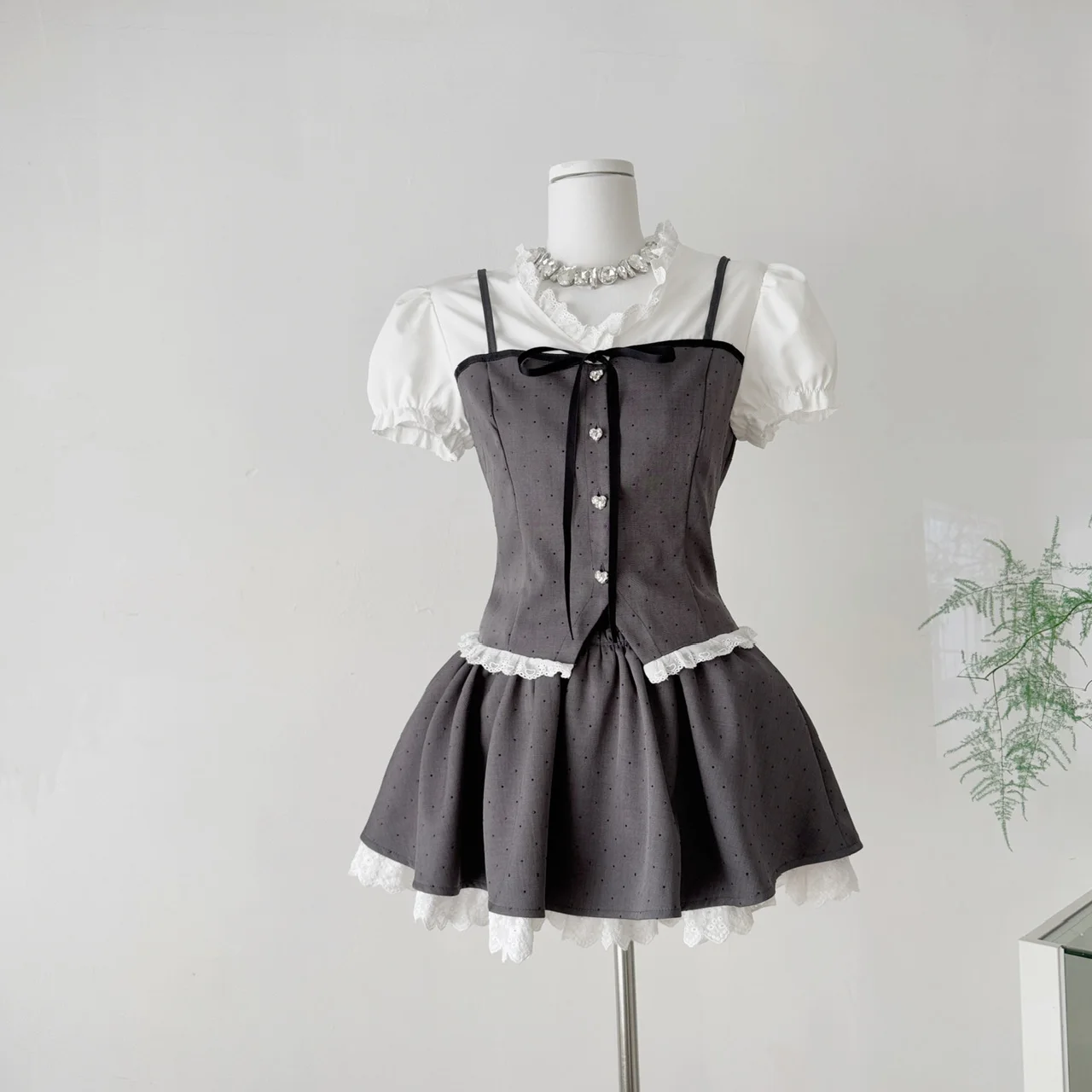 

Summer Women 2000s Aesthetic Vintage Coquette Outfits 3 Piece Set Camisole + Mesh Short Sleeve Crop Tops + High Waist Mini Skirt