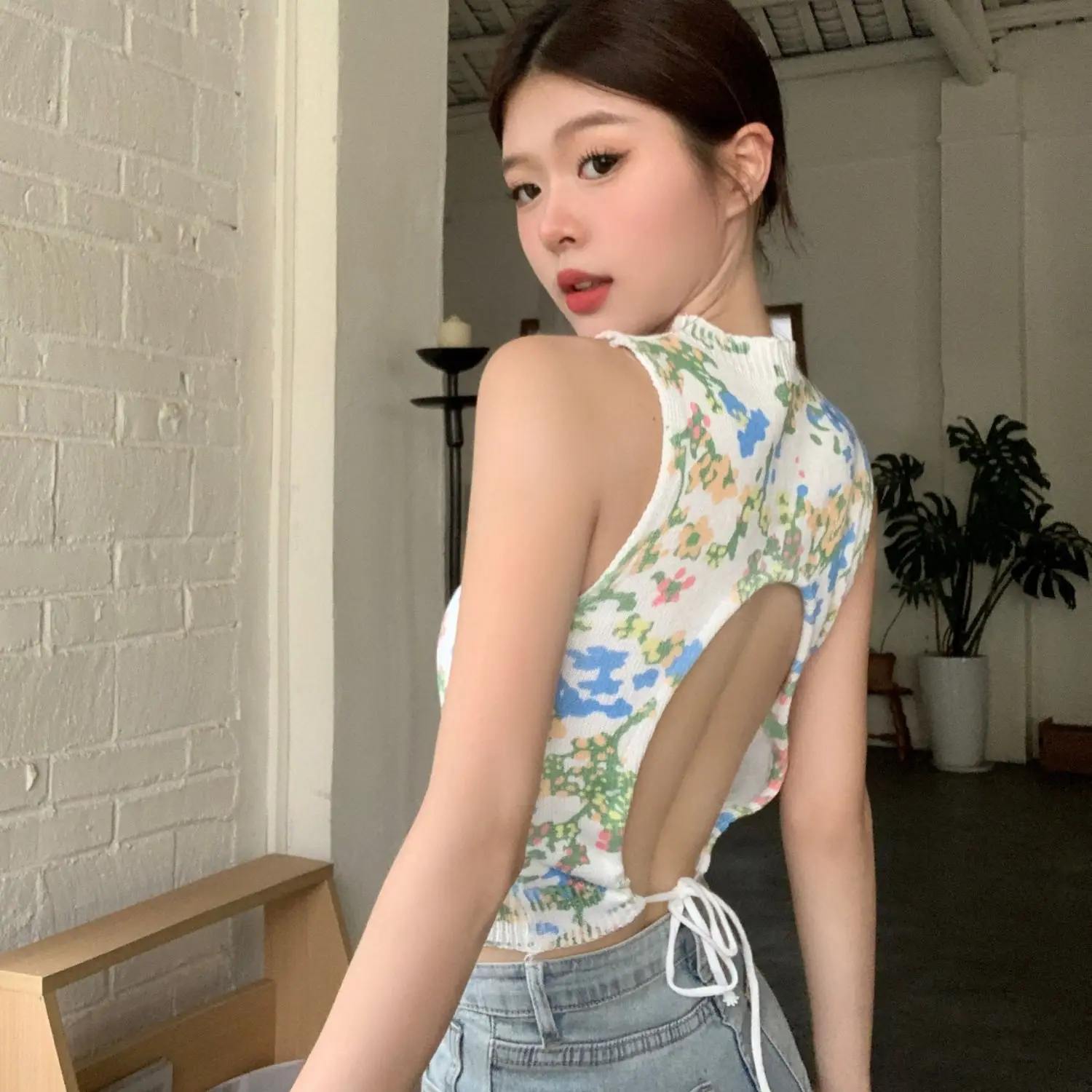 Slim Sexy Party Tops Backless Hollow Strap Knitted Vest Thin Money Out Print Summer Camisole Women'S Sexy Short Cropped Vest Top