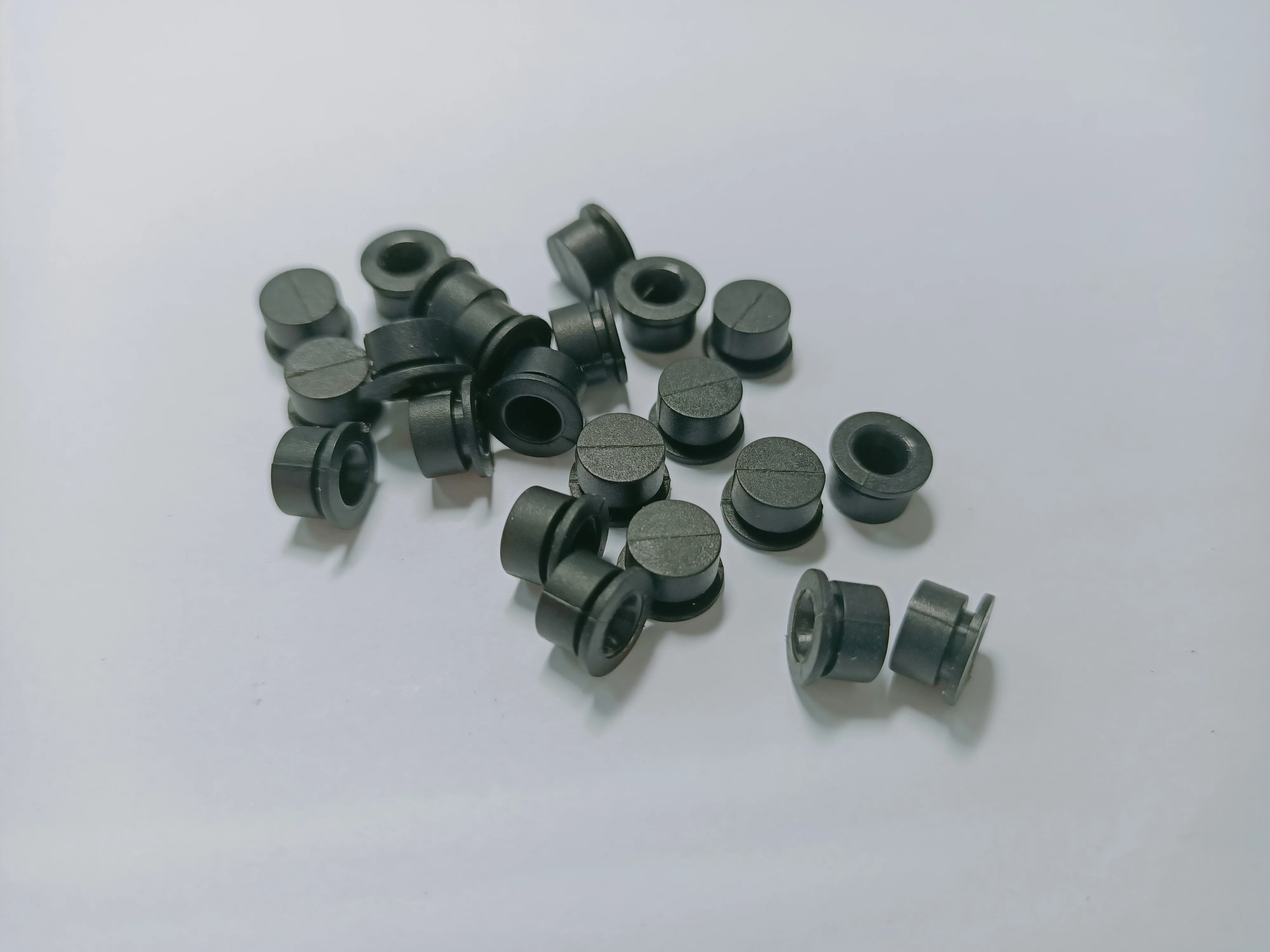 Customized Durable EPDM Rubber Nozzle 3D Printer Accessory Heat Resistance 30-80 Shore Hardness Black Lanjo B7082 Model ID20.5mm