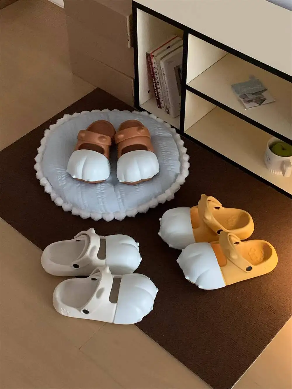 Women's Cat Paw Clog Slippers for Summer