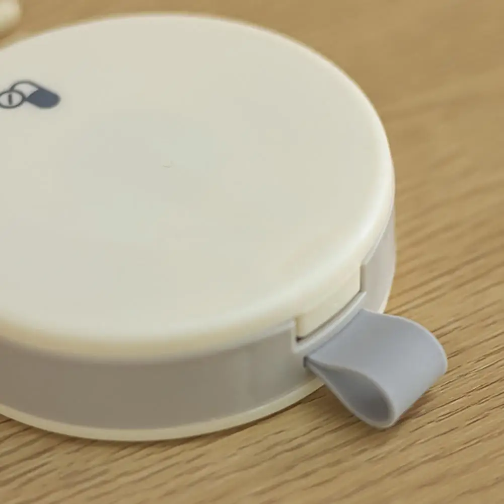 Round Portable Pill Box Tablet Dispenser Large Capacity Multiple Compartments Lightweight Pill Box Organizer with Dust-Proof Lid