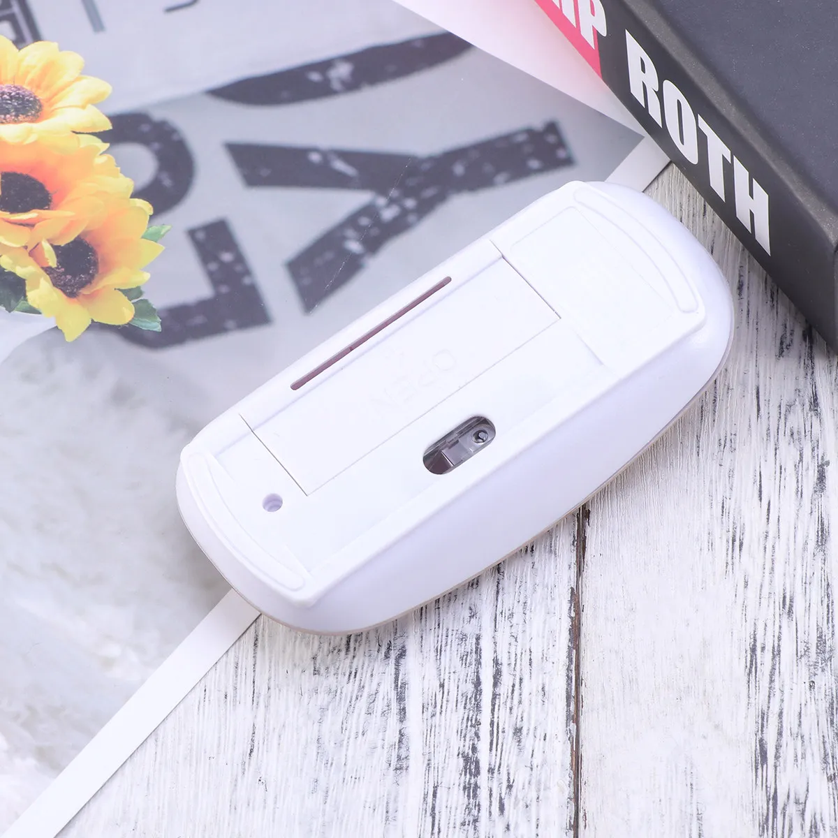 Wireless Mini Mouse Ultra-Thin Gold Cordless Computer Mouse for Laptop Pc Notebook Tablet Comfortable Grip