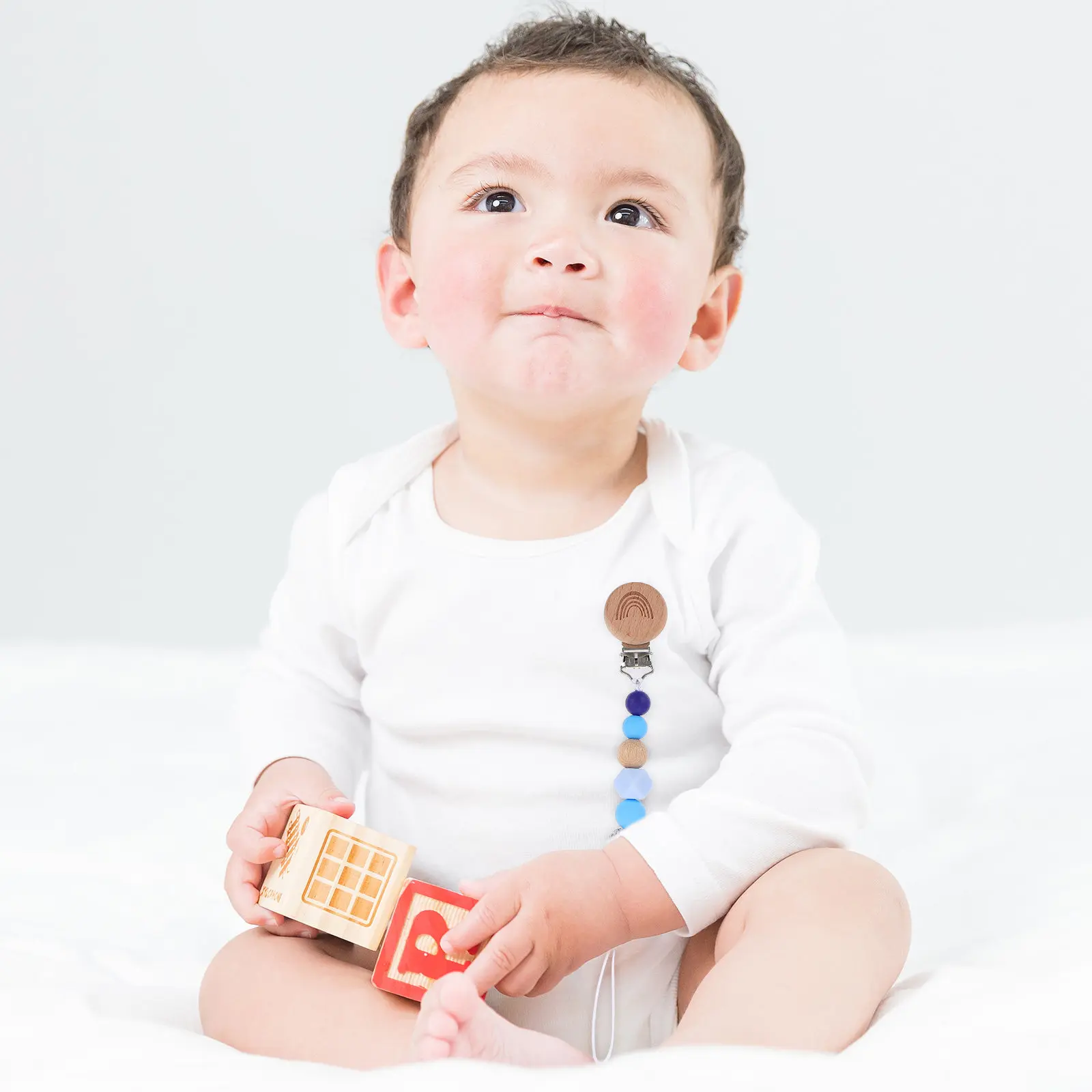 

1Pcs Baby Pacifier Chain Silicone Beech Material Anti-Lost Teether Holder Clip Colorful Baby Pacifier Holder Newborn Teether