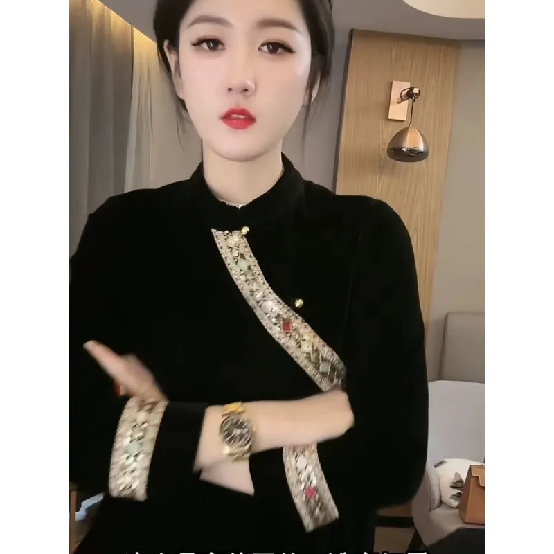 

2025 новые осенние модные высококачественные универсальные топы в национальном стиле, легкие топы в зрелом стиле, элегантные повседневные женские топы в стиле ретро