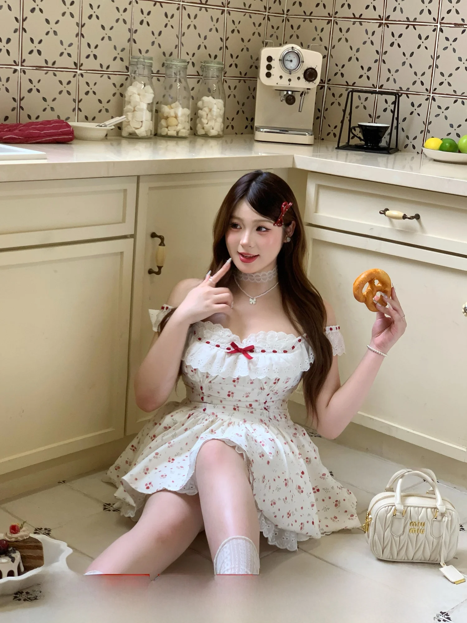 

Платье с вишнёвым принтом и пышными рукавами, с бантом, юбка А-силуэта с высокой талией, летняя повседневная одежда для женщин больших размеров, красное платье