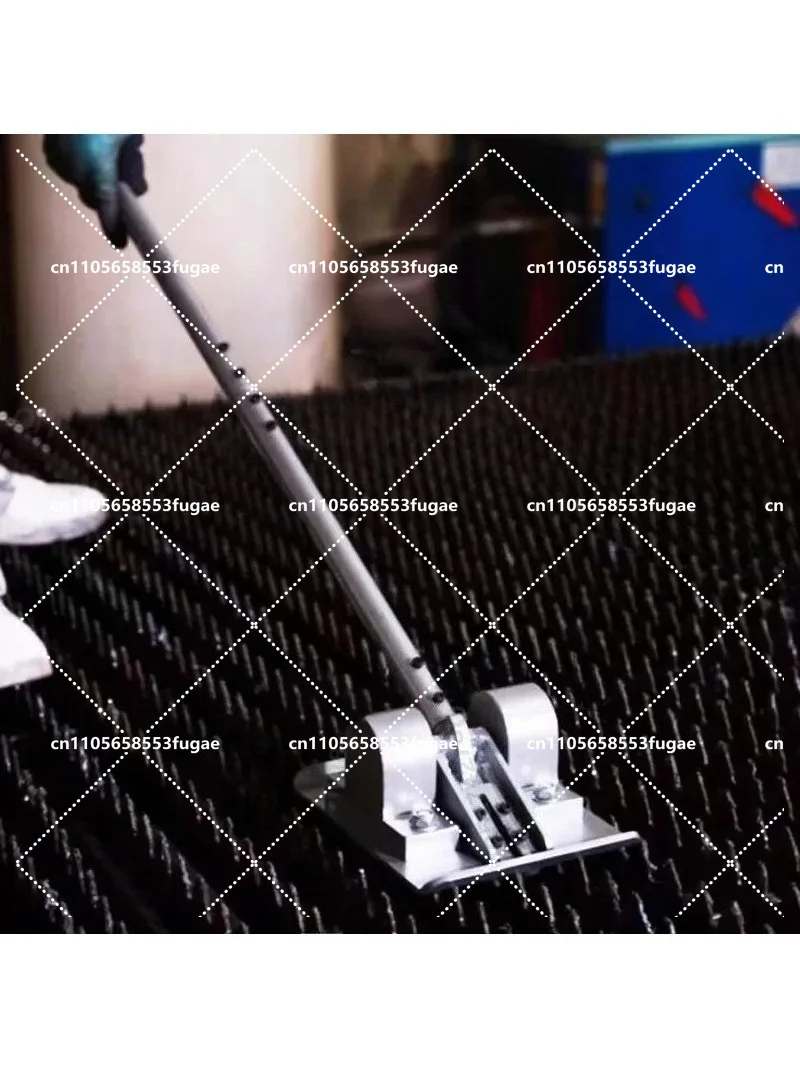 Safety Small Manual Slag Remover with Rack for Laser Cutting Grating Slag Cleaning