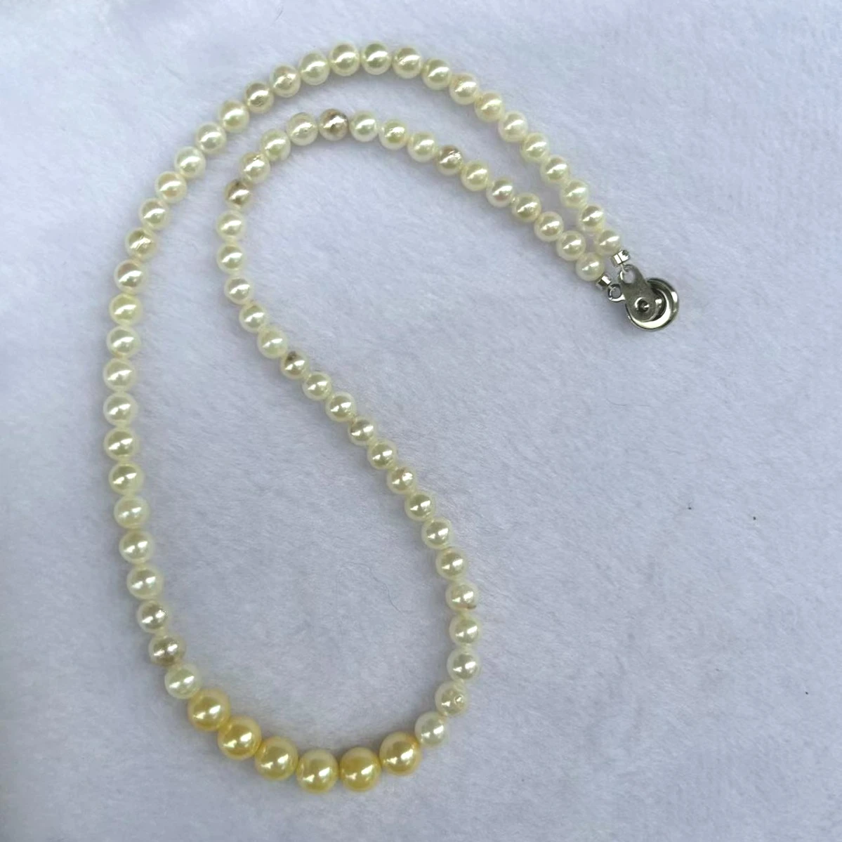 4-6mm Natural Akoya Seawater Pearl Gradient Smile Necklace, Fashionable Layering Collarbone Jewelry for Women's Everyday Wear