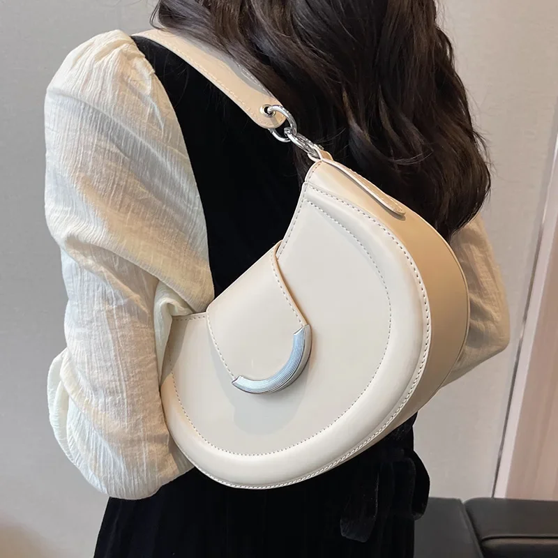 

Advanced Texture Small Bag Women Spring/Summer 2023 New Niche Messenger Bag Popular Women Shoulder Underarm Saddle Bag