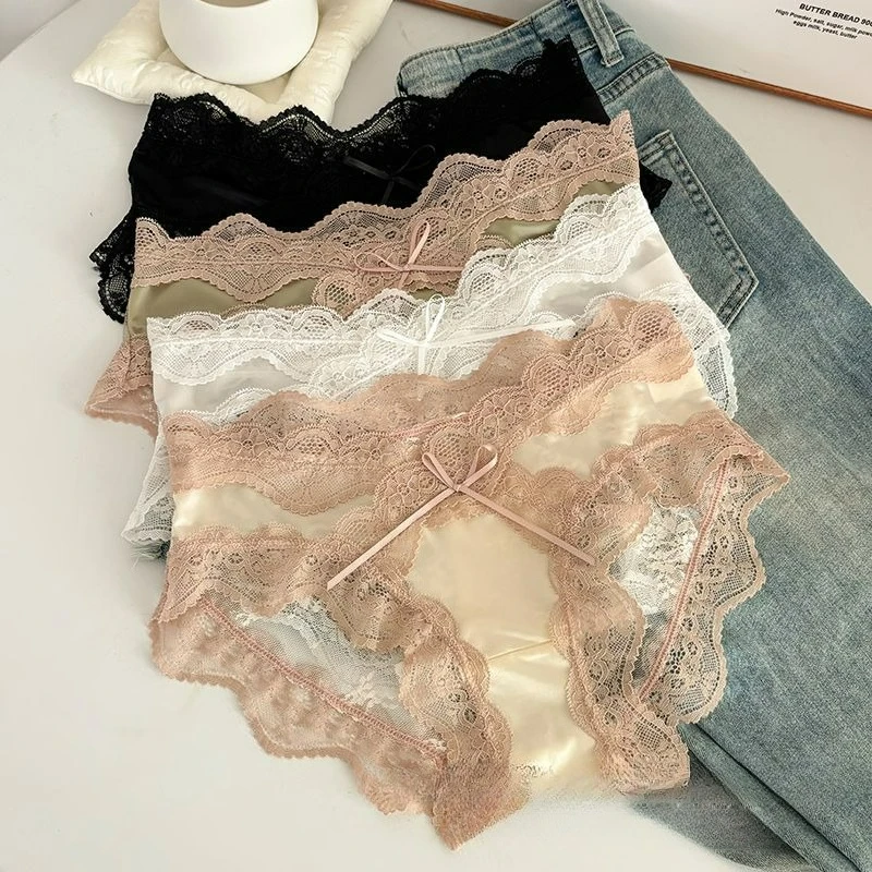 

Новинка 2025 года, кружевные трусы чистого стиля с вырезами для женщин, бесшовные атласные дышащие и удобные женские треугольные брюки со средней талией