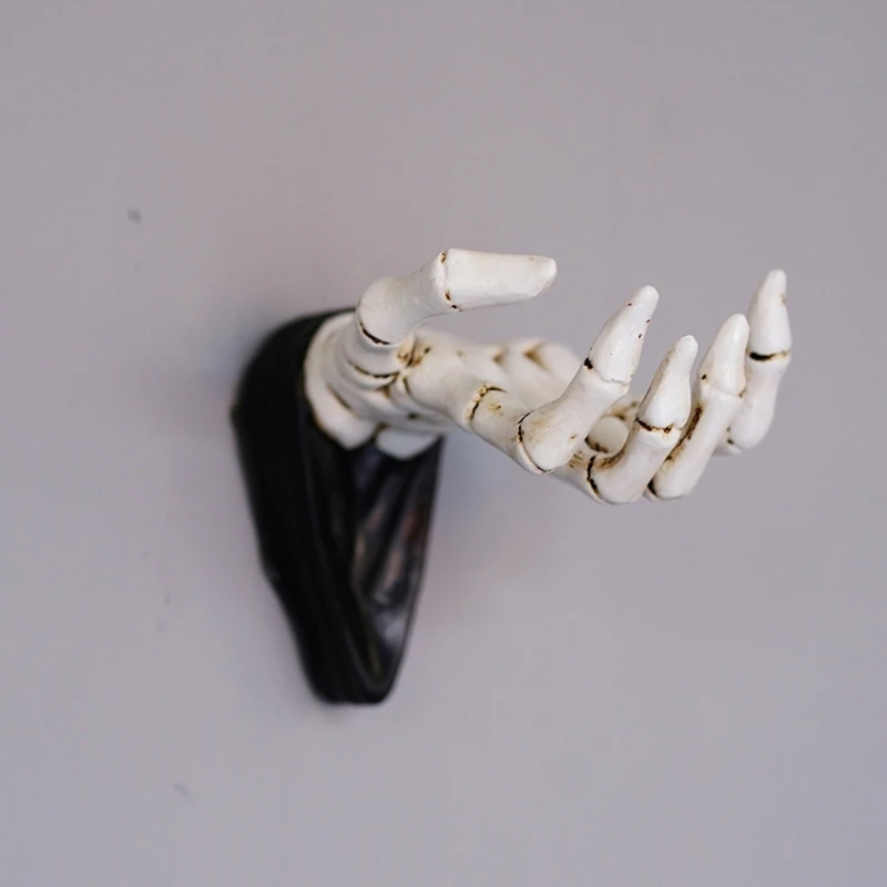 Wall Mounted Skeleton Hand Hook Fashion Accessory for Key and Jewelry Storage Dropship