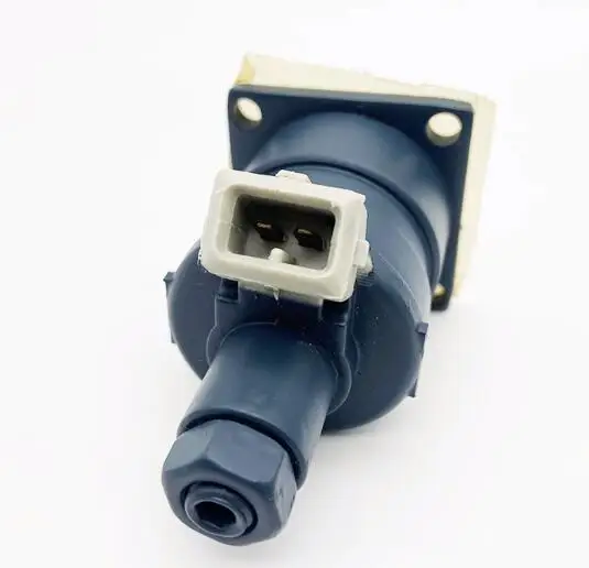 

9218234 hydraulic proportional solenoid valve for excavator Hitachi ZAX120/200/210/240-1-6-3G ZAX350/270/230/330/360-3G -6 -1 -3