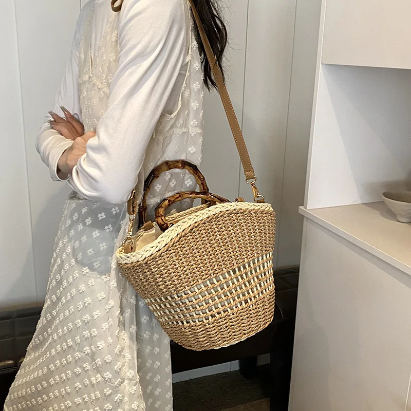 Straw bag female large-capacity vegetable basket 2024 new versatile leisure handheld seaside vacation beach tote bag