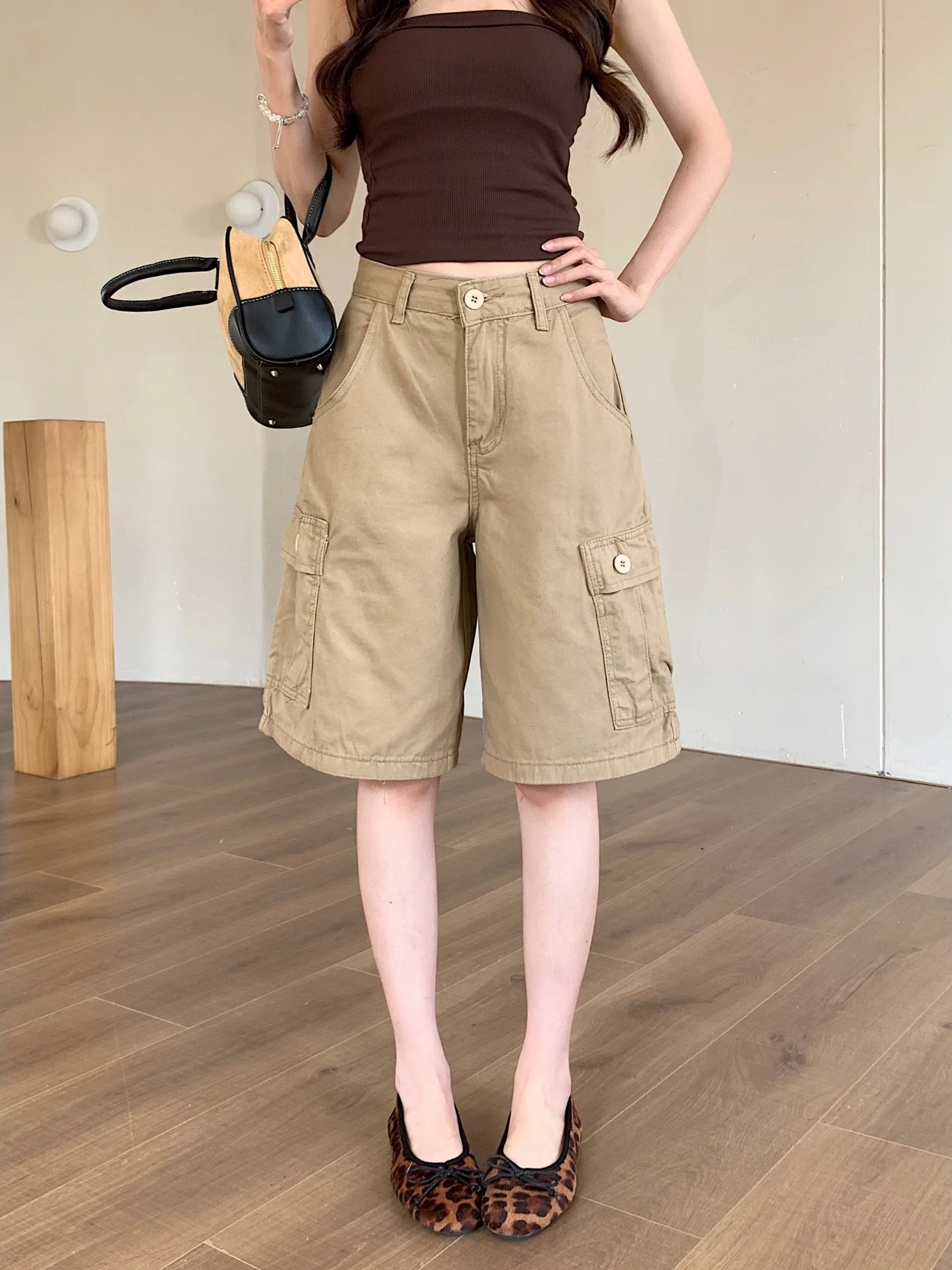 Khaki Denim Straight Leg Five-Quarter Pants Women's Loose Fit Casual Trousers with Multiple Pockets Early Autumn Style