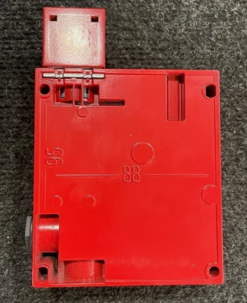 

Brand New Original New safety door lock XCSE7511 in stock for quick delivery