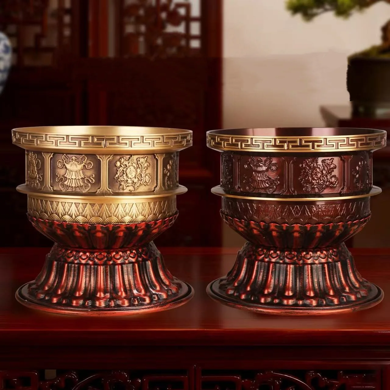 

Tibetan-Style Copper Water Bowl,Lotus Offering Handcrafted Pot Carved Gesang Flower Eight Auspicious Home Buddhist Item Ornament