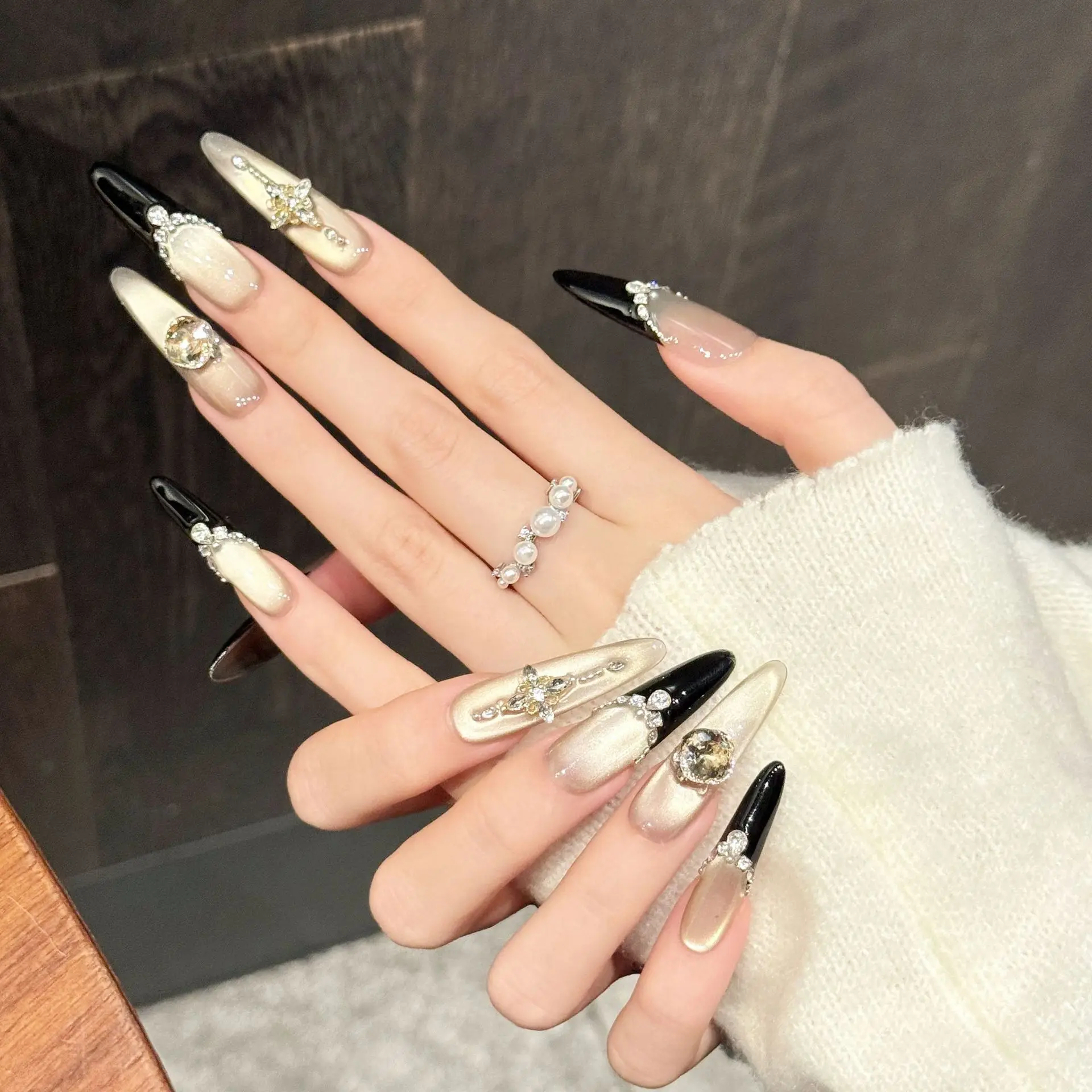 10 PCS Luxury Handmade Press on Nails Long Oval Black-golden gradient Design with 3-PIECE Tool Adhesive Nail Glue Tabs