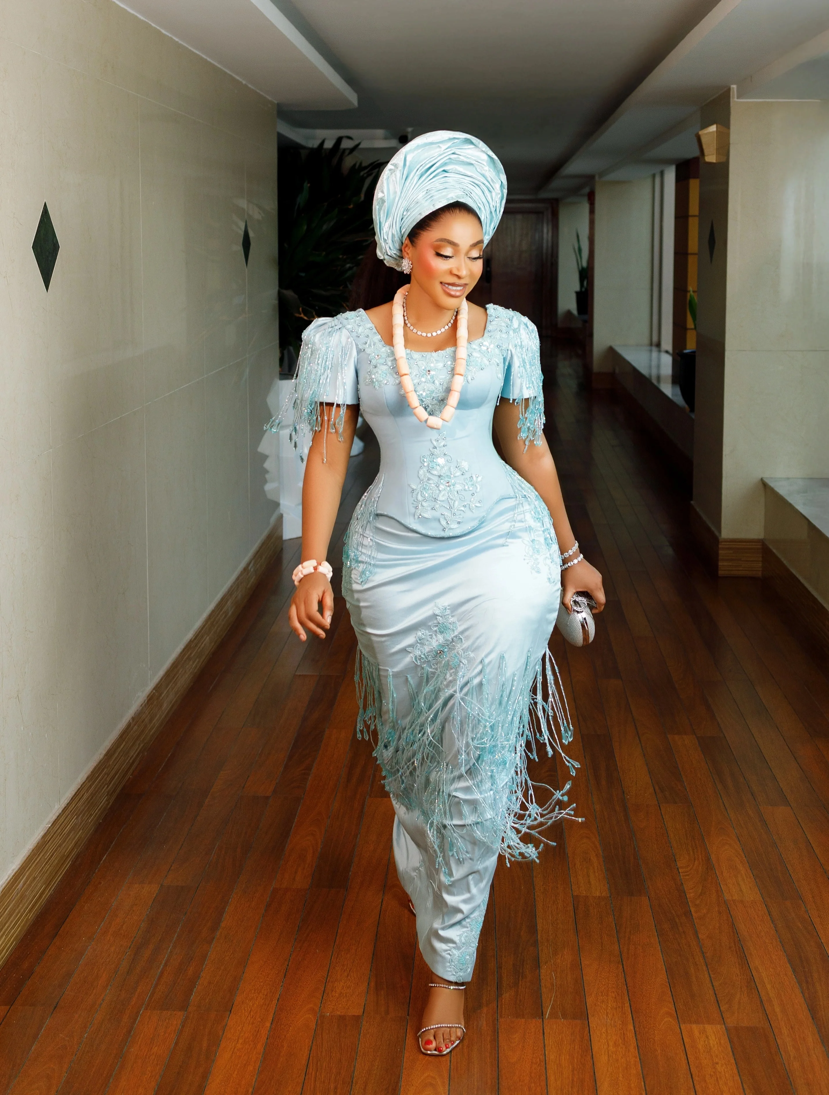 Soft Sky Blue Aso Ebi Mermaid Gown Tassel Fringe Beaded Corset Short Sleeve Matching Gele For Nigerian Traditional Wedding Engag