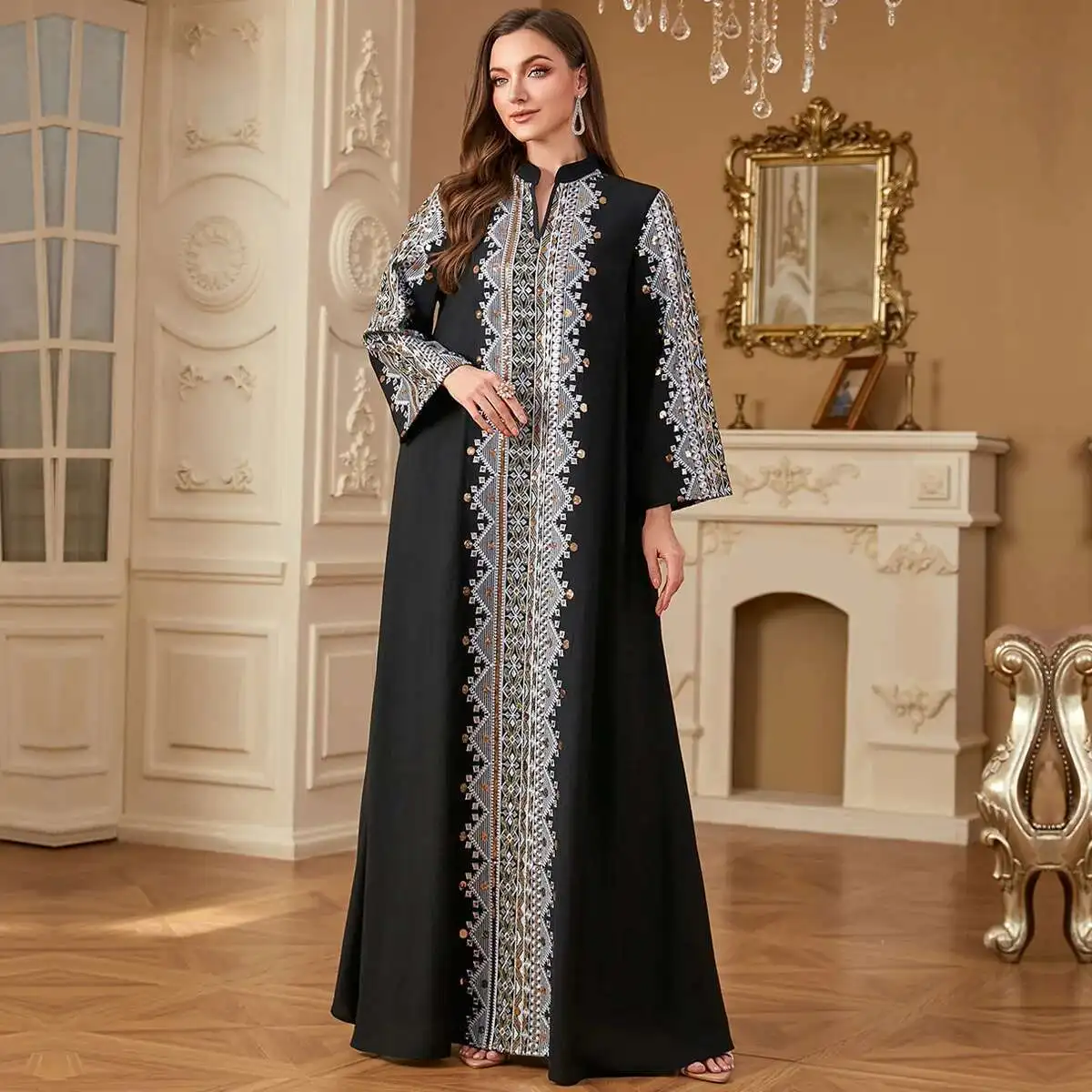 

4283 Dubai Women's New Arabic Robe Heavy Embroidery Patchwork Fashion Dress Robe Abaya Ramadan Dubai Luxury Islam Elegant