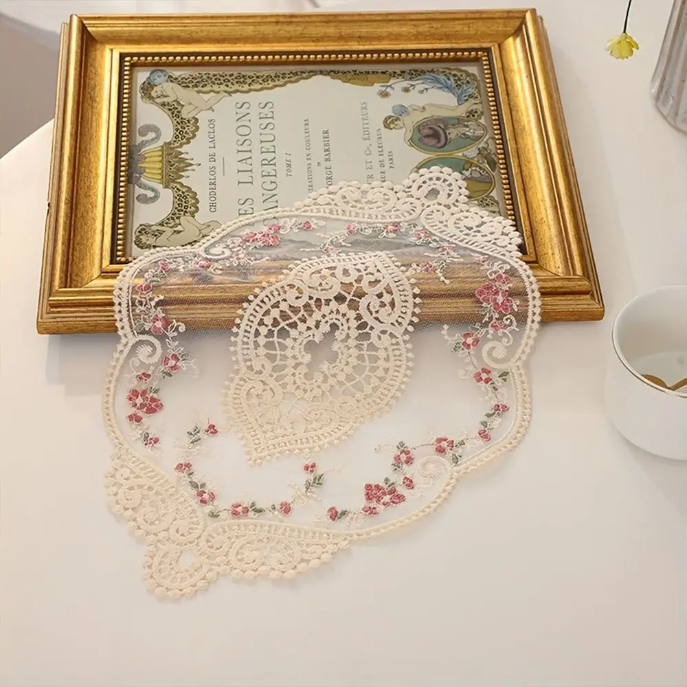 Oval Lace Embroidered Coaster European Style Anti-scald Insulation Dining Mat Photo Props Dining Table Cover for Home Decor