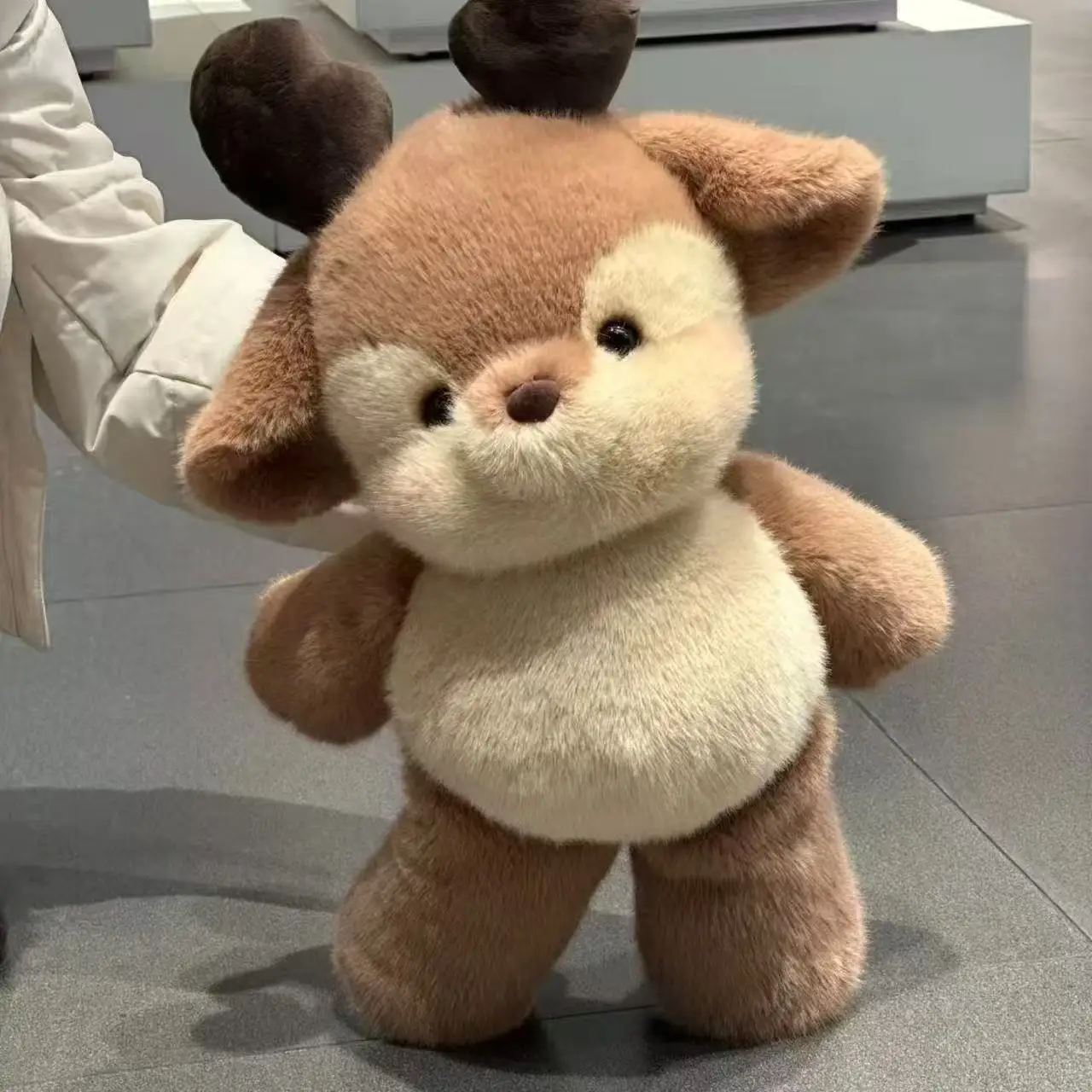 Cute Highland Deer Doll Running Little Giraffe 58cm Plush Toy Companion Toy Christmas Holiday Gift Decorative Ornament In Stock