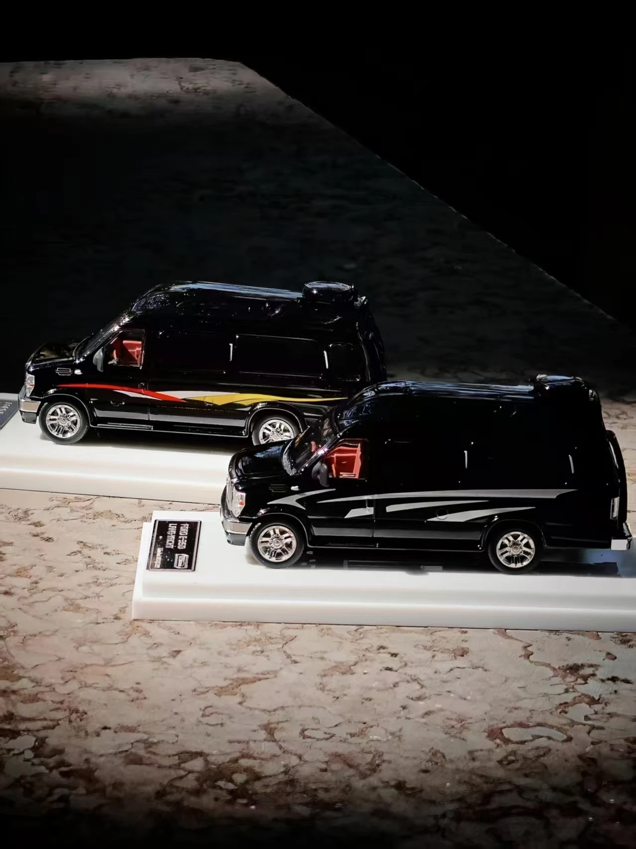 

Миниатюрная модель автодома MK 1/64 E350, винтажная коллекционная модель автомобиля из литого металла с витриной, подарок для взрослых