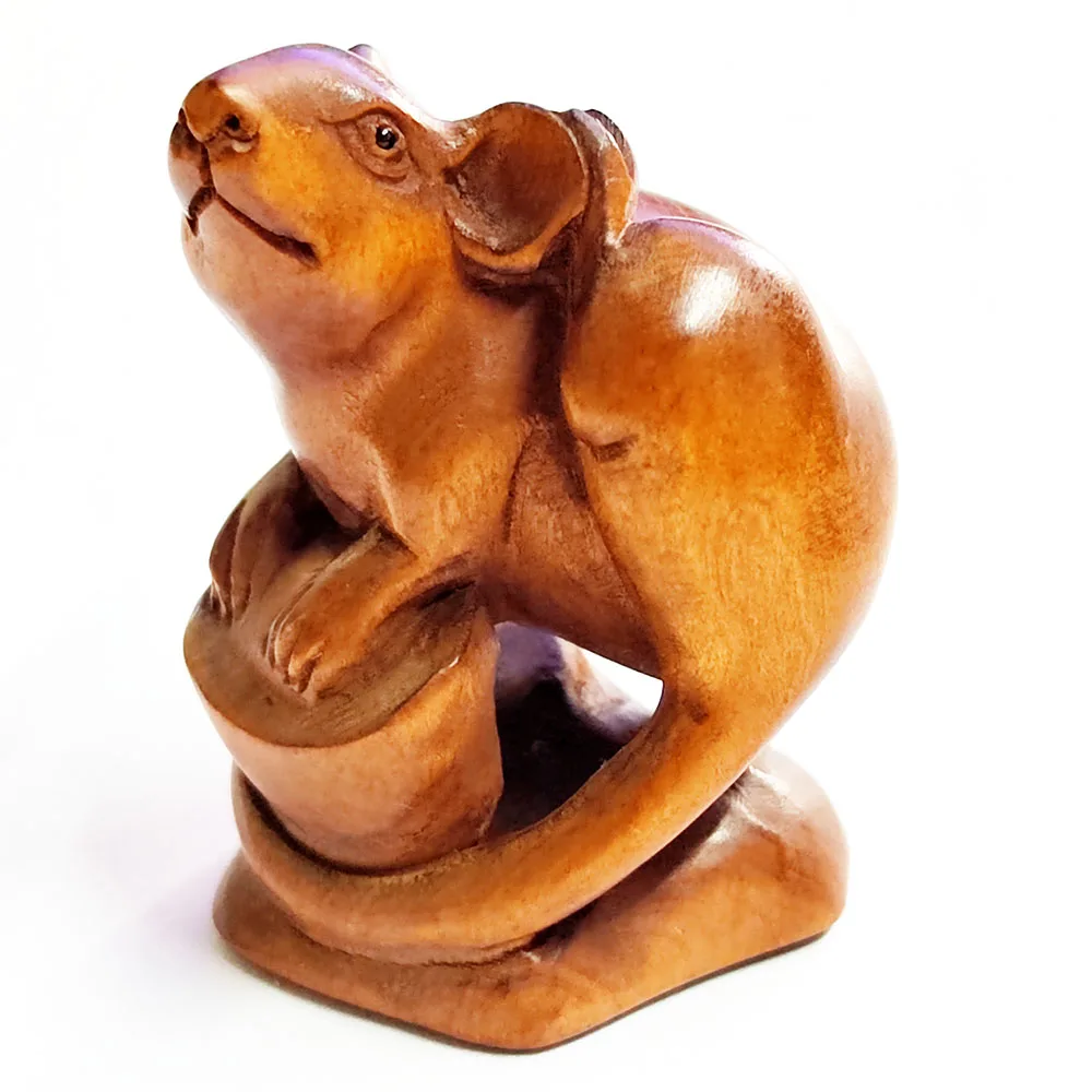 

Y8819 - 2 " Hand Carved Boxwood Netsuke : Lovely Wealthy Mouse