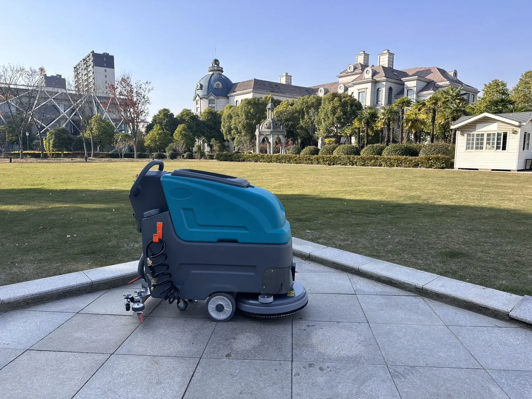 Hot Selling 24V Hotel Automatic Walk-Behind Electric Floor Scrubber New Hand Push Sweeper With Clean Battery Brush Motor