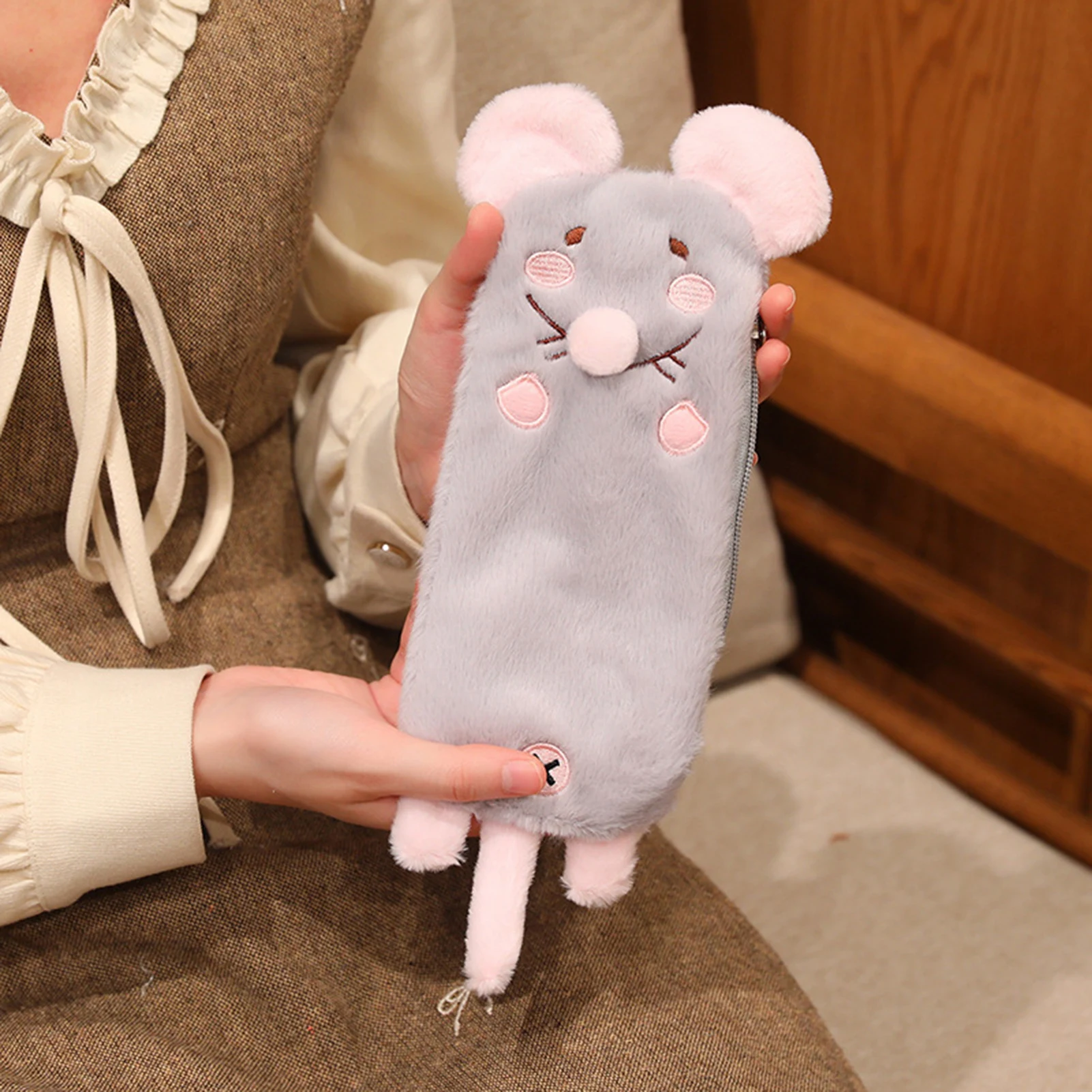 ぬいぐるみ漫画リス柄ペンケース-大容量文房具オーガナイザー-学生向け