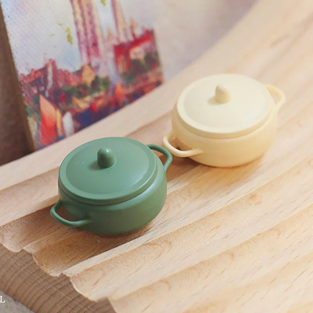 1/12 Dollhouse Accessories Miniatures Soup Pot with Cover Mini Kitchen Utensils Model  for Doll House Decoration OB11 bjd