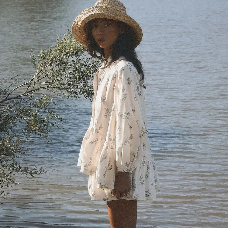 2026 New French Small Fragrant Skirt, Bubble Sleeve, Small Turtleneck Ruffle Edge Puff Shirt, Printed Shorts Set