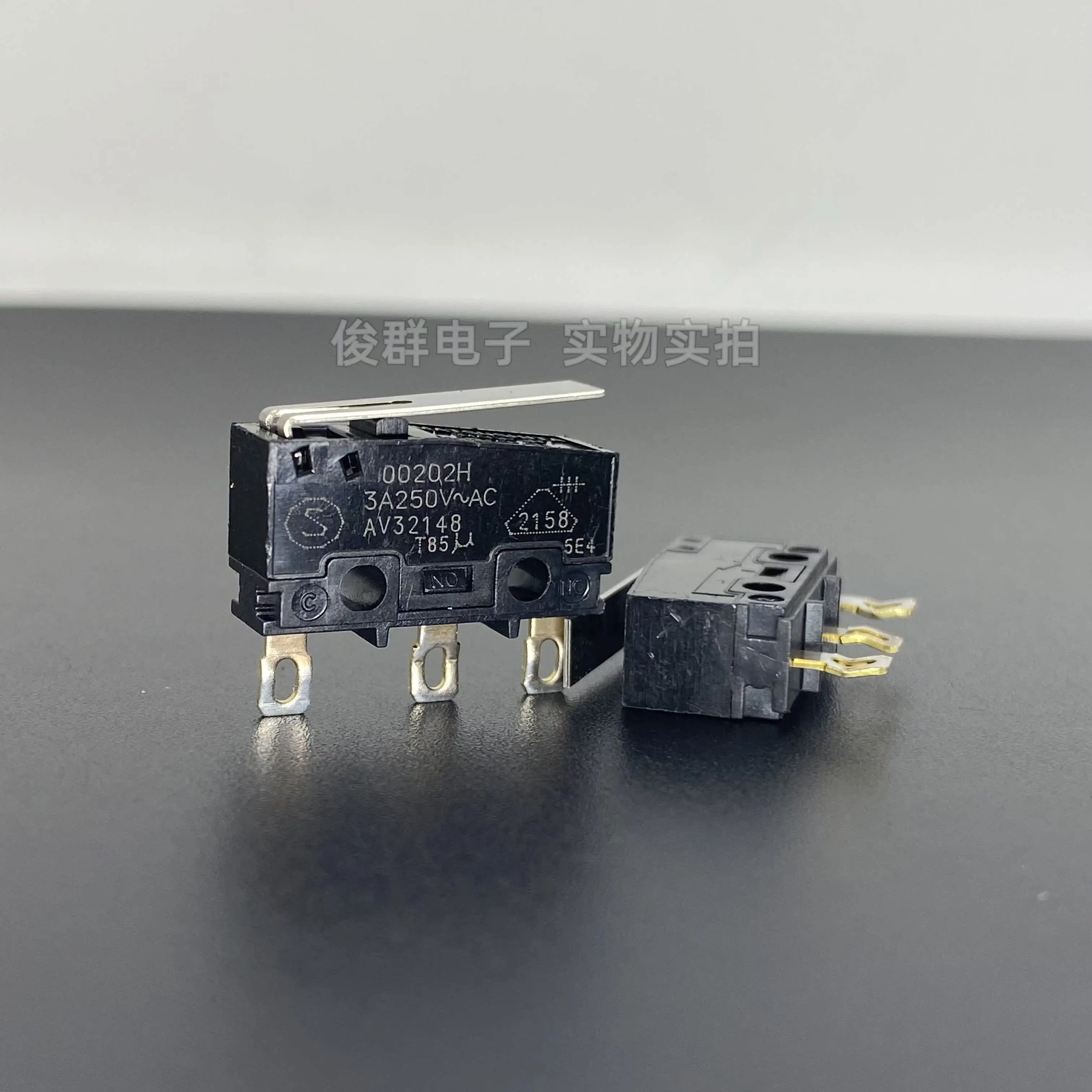 5PCS/AV32148 micro switch 3A250V detection reset touch button 2158