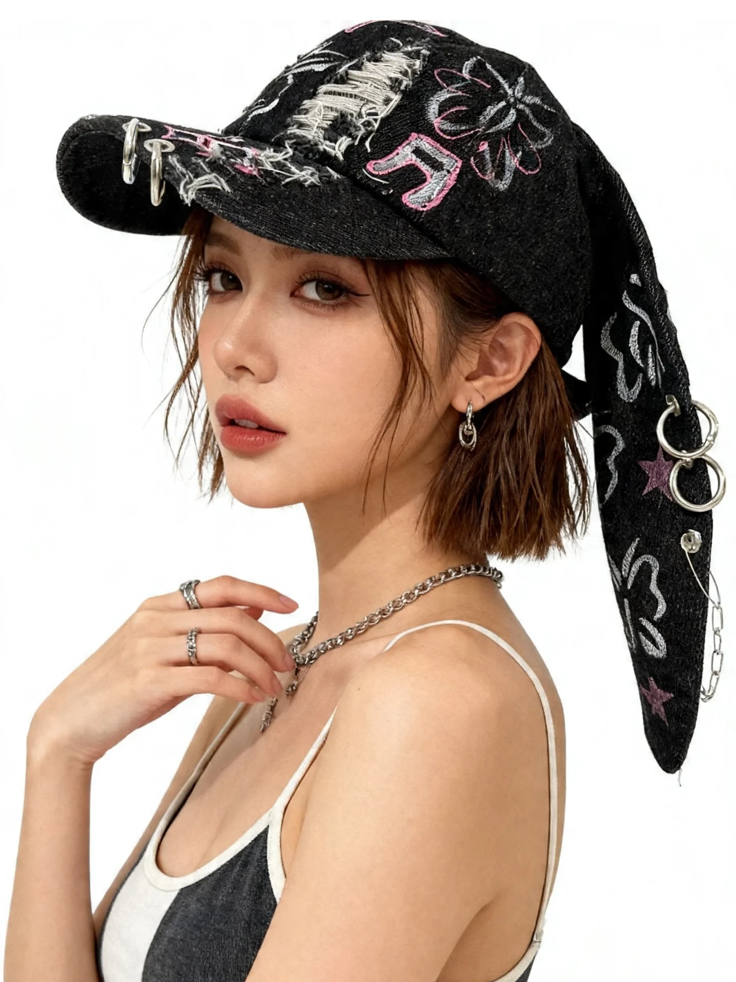 2026 Design Graffiti Apocalyptic Long Ear Duckbill Cap Women's Personality Chain Weathered Denim Baseball Cap Trendy Hat