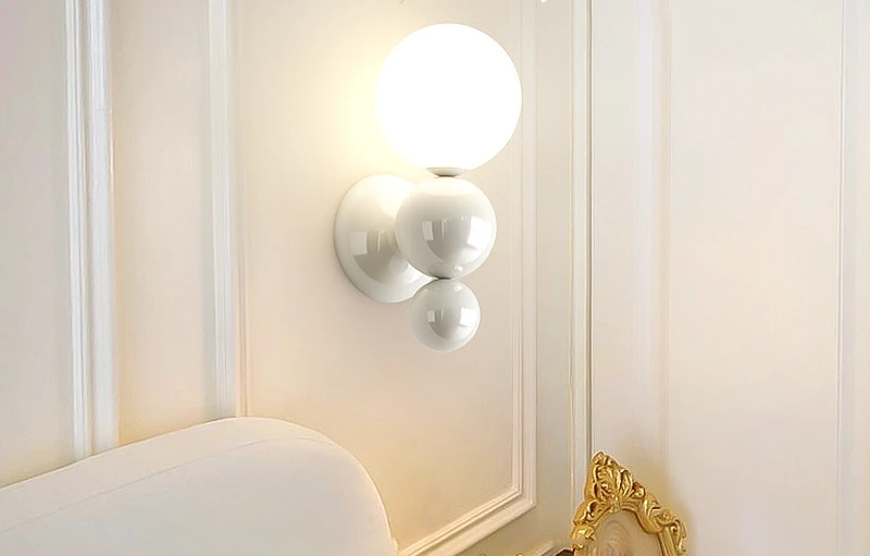 French cream wind master bedroom bedside wall lamp Pearl shape white contrast wall lamp stair aisle small wall lamp