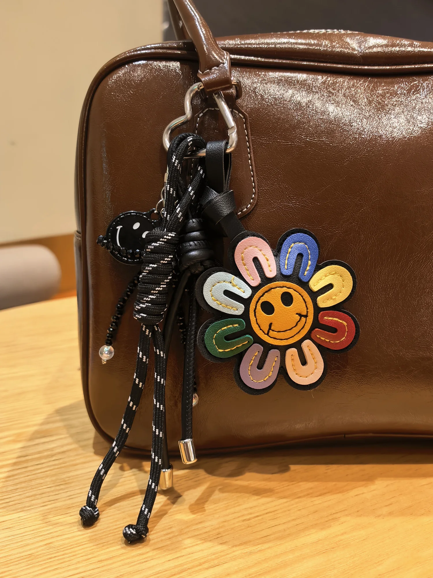 ente-de-chaveiro-artesanal-miu-suower-smile-diy-acorio-versatil-para-bolsa-com-personalidade-da-one-donkey