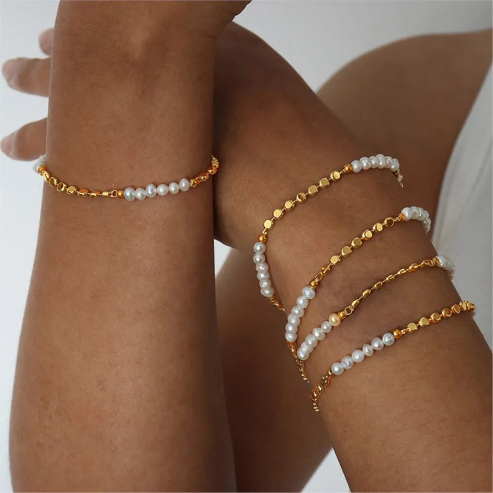 Bracelets Woman Stainless Steel Imitation Pearls Rotundity Vintage Bracelets  Woman Fashionable Accessories Party Jewelry