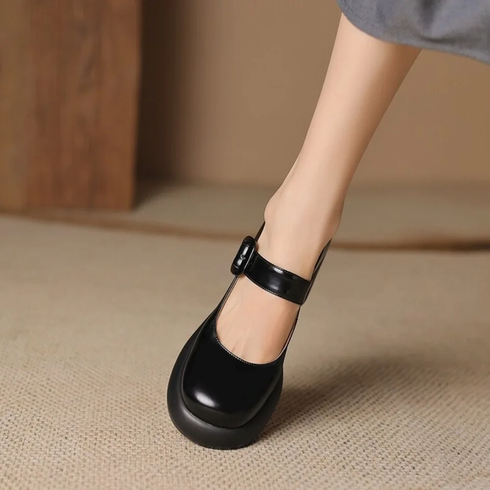 2024 Spring Autumn New Women Buckle Mary Janes Shoes Genuine Leather Dress Shoes Chunky Heel Pumps Retro Ladies Shoe Black White