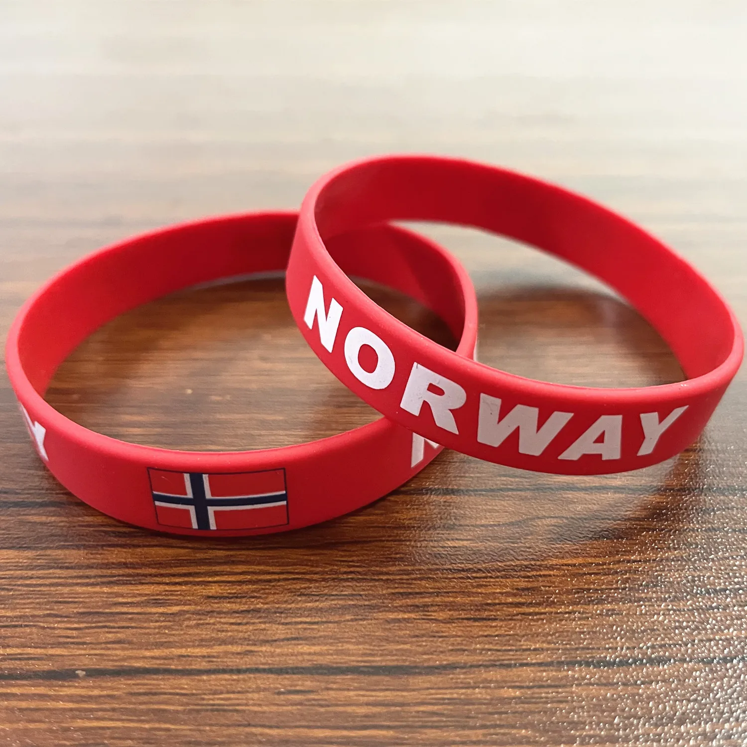 2pcs Norway Flag Silicone Bracelets Sports Game Wristbands National Wrist Strap for Men Women Rubber Band Fashion Accessories