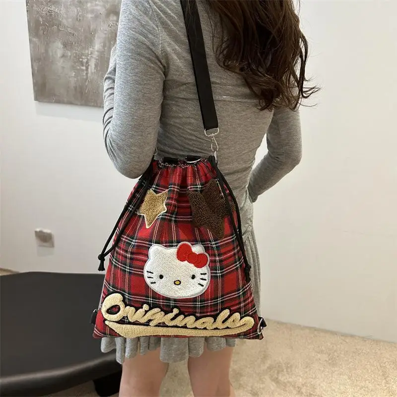 

Sanrio Hello Kittys Ретро сетчатый школьный рюкзак Красивый компактный рюкзак высокой вместимости Модный праздничный подарок Милый