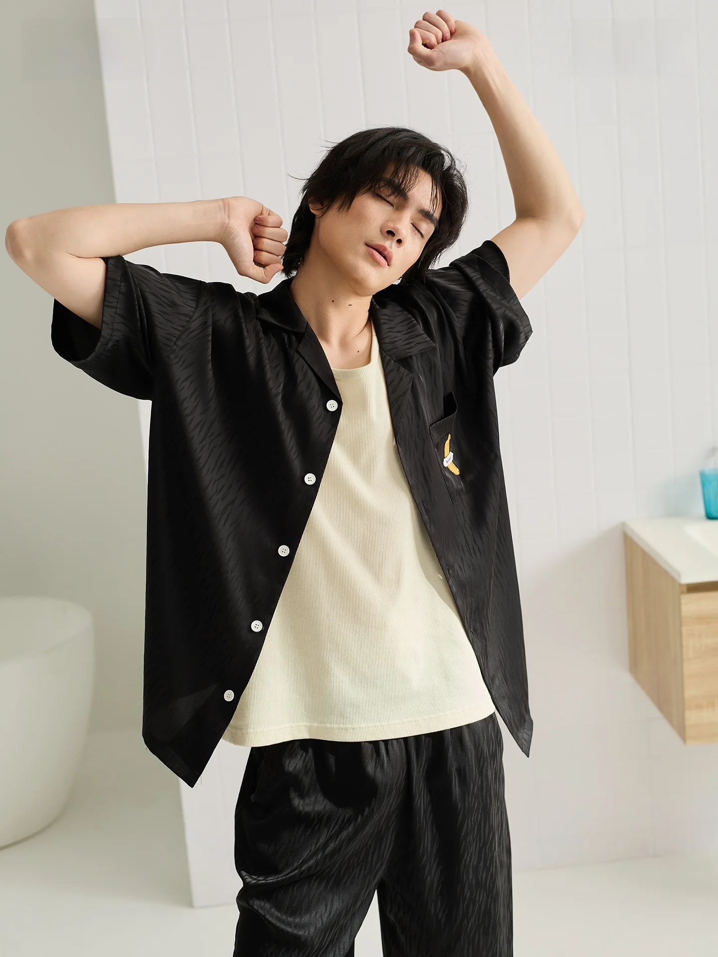 ensemble-de-vetements-d'interieur-pour-homme-en-soie-glacee-a-manches-courtes-coupe-ample-leger-respirant-et-confortable-pour-l'ete