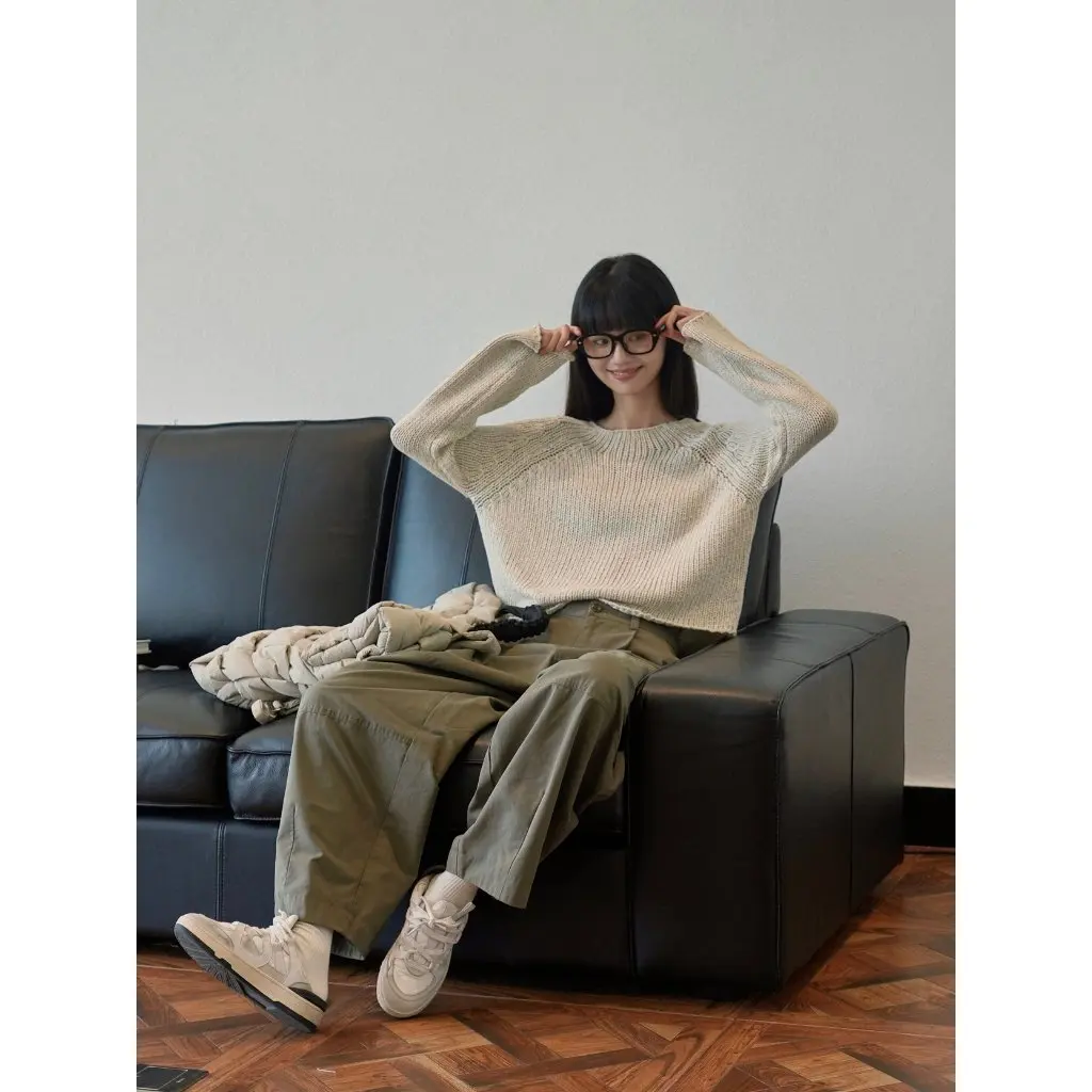 

Lou Fu Women's Korean Style Thick Needle Pullover Sweater round Neck Bright Color Early Autumn Top Comfortable Loose Knitted
