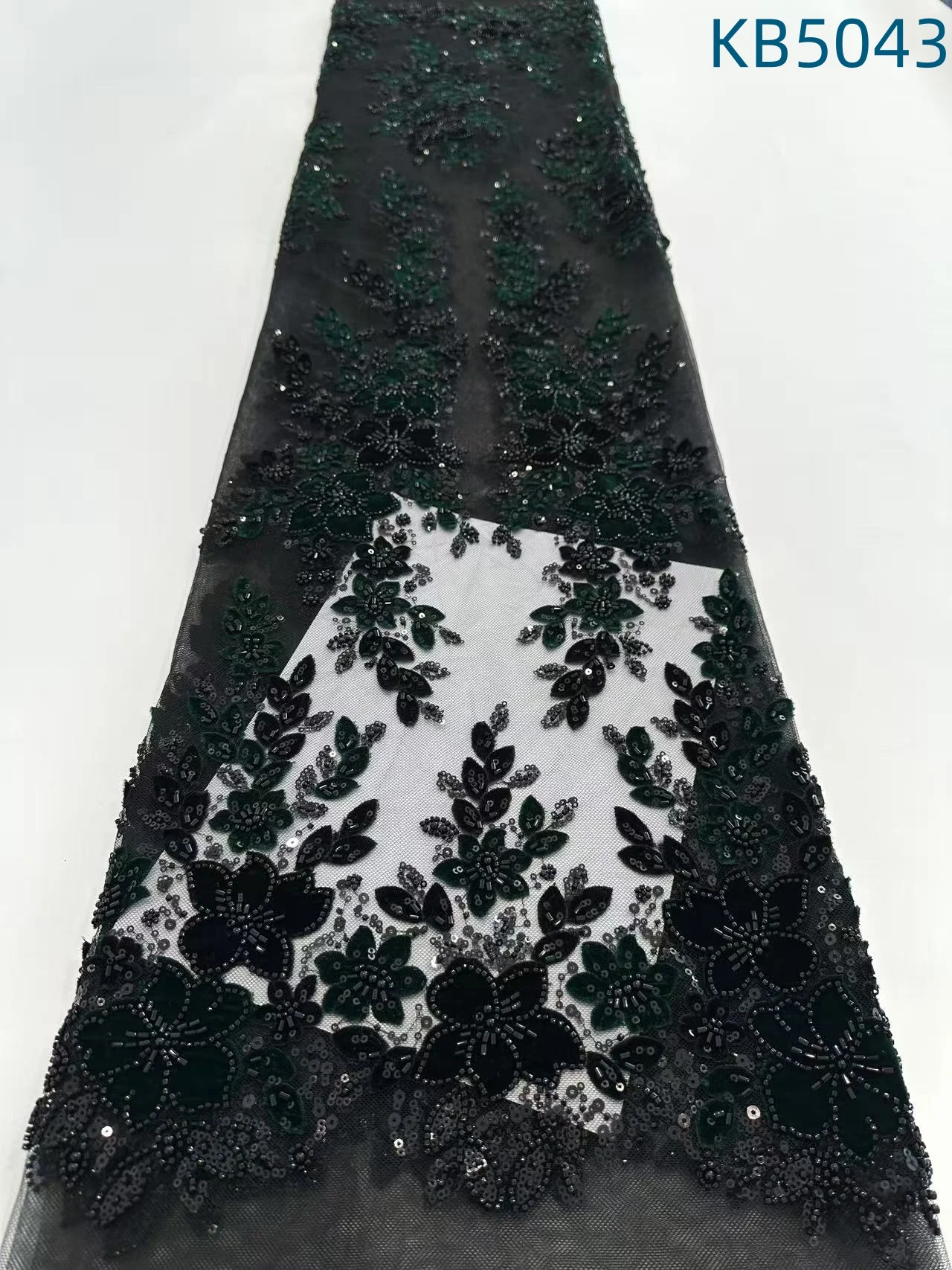 أقمشة الدانتيل النيجيري 2025 المخملية الترتر مطرز أقمشة الدانتيل تسلسل الأخضر تول الدانتيل لفساتين حفلات الزفاف KB5043