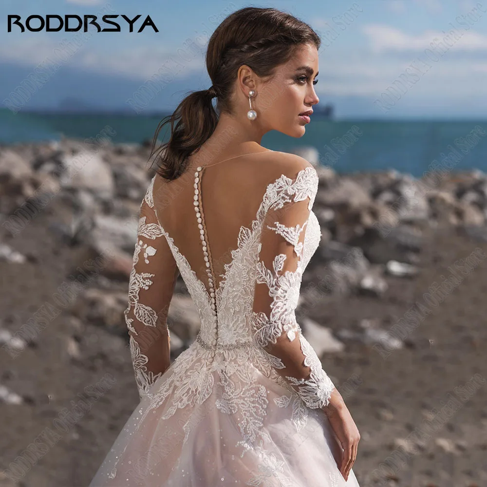 RODDRSYA Elegantes Brautkleid mit langen Ärmeln Illusion O-Ausschnitt Klassische BrautkleRoddrsya elegantes Brautkleid mit langen Ärmeln Illusion O-Ausschnitt klassische Brautkleider A-Linie Sweep Zug Vestidos de Novia