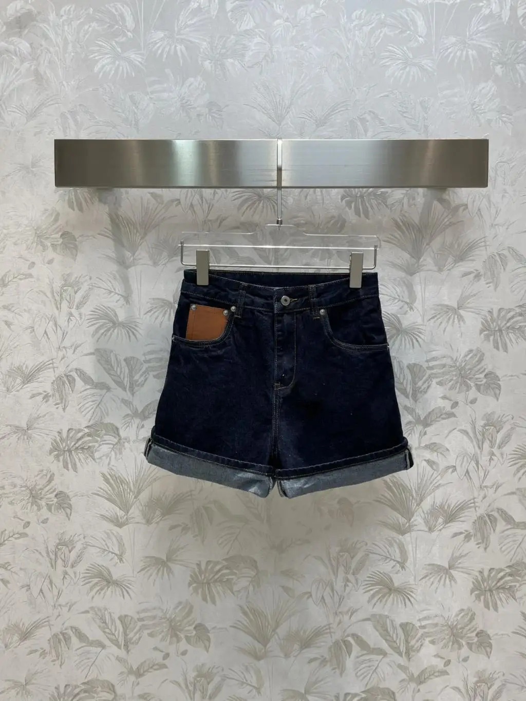 

Denim shorts, high quality, fashion temperament, slim and thin, casual and versatile 2023 summer women's new hot