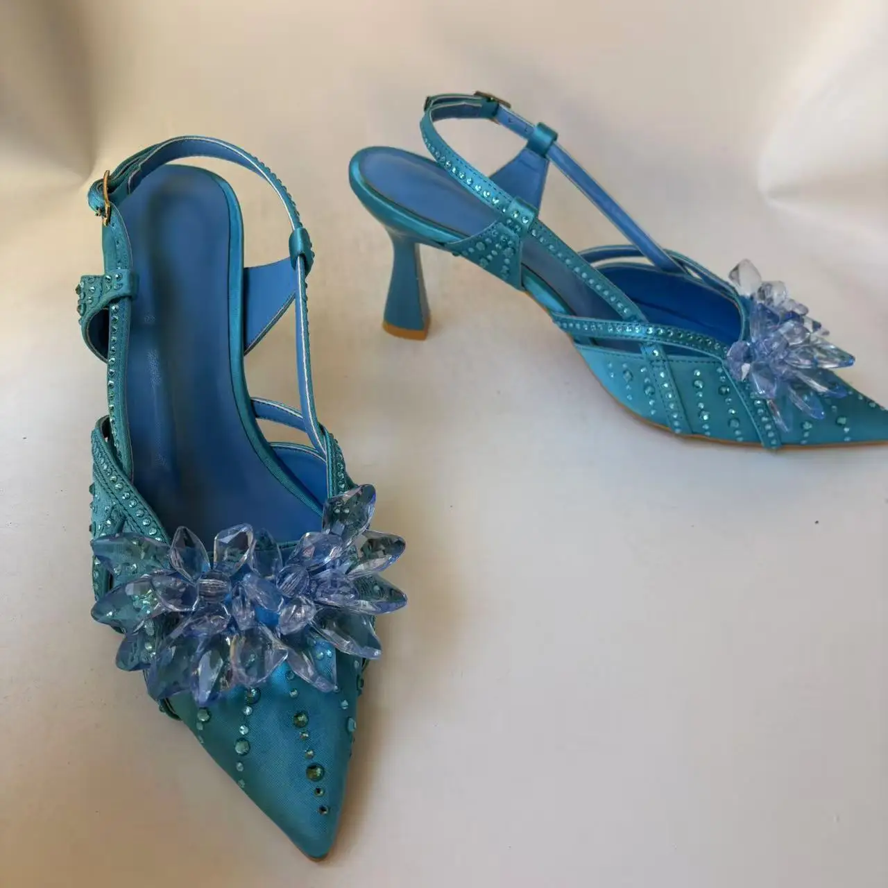 

LNATISNOVA Женские туфли на высоком каблуке, летние, с кристаллами, с неглубоким вырезом, с острым носком, с бантом, на ремешках, роскошные вечерние босоножки